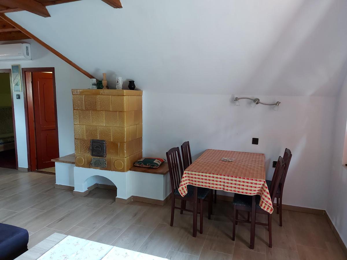 Klara Vendeghaz Villa Badacsonyörs Buitenkant foto